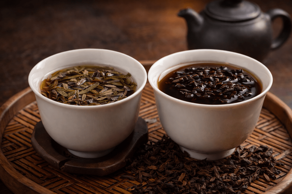 brewing raw and ripe pu erh tea in traditional gaiwan tea set