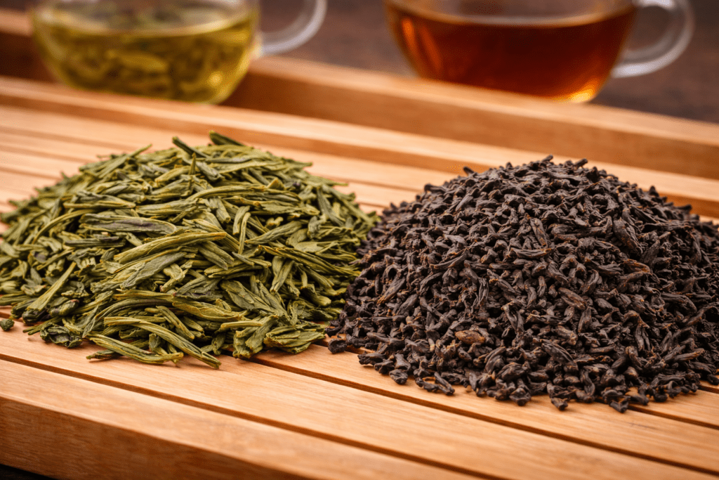 Green Tea vs Black Tea: What’s the Difference and Which One Is Healthier?